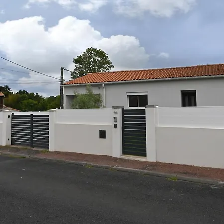 La Vague D'arvert - 15mn Des Plages 펜션 Arvert